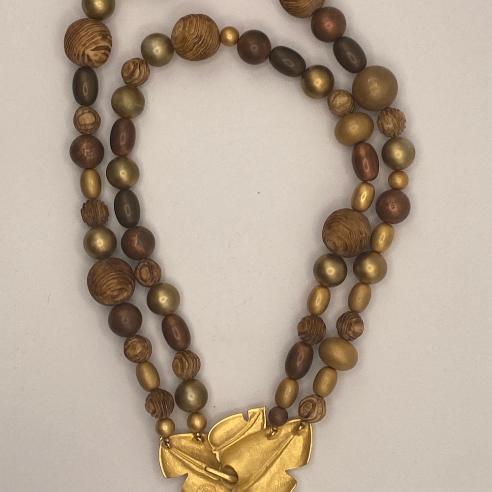 Couture Givenchy Leaf Necklace 80s Bold Faux Brown Wood Beaded GOLD TONE - Picture 3 of 8